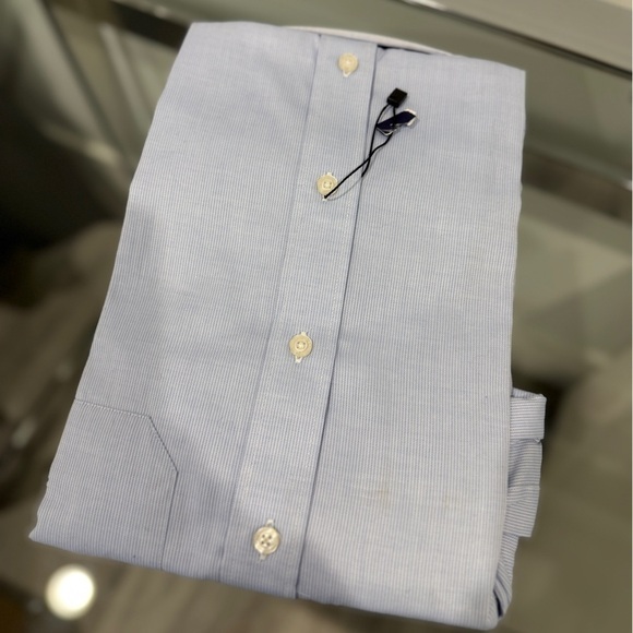 Louis Philippe 100% Premium Cotton Men's Blue Button Up Shirt (42) - Picture 4 of 4